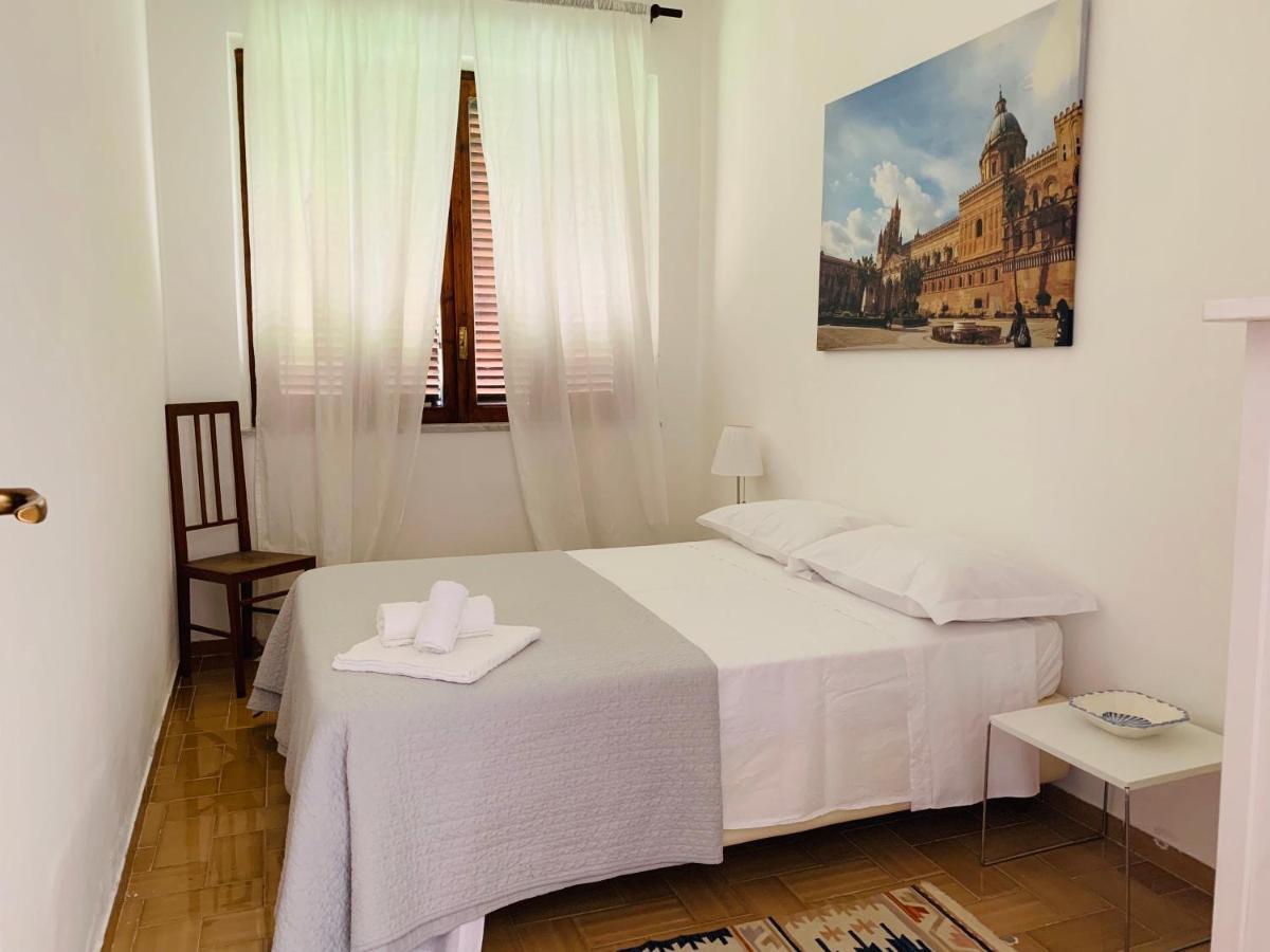 Villa Mariella Карини Екстериор снимка